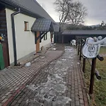 Feriested Stara Kuznia Sosnówka