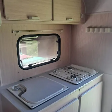 リゾート Stara Kuznia Sosnówka