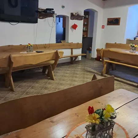 Stara Kuznia Rezort *