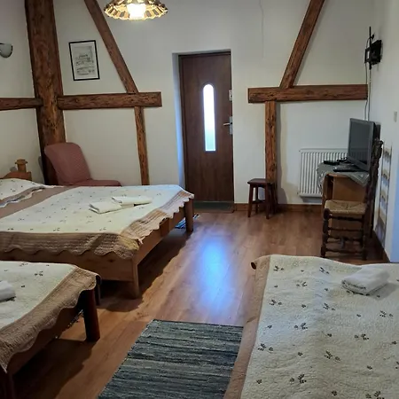 Stara Kuznia 度假村 Sosnówka