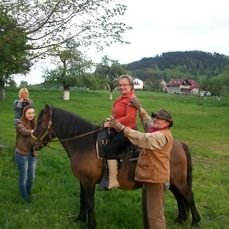 リゾート Stara Kuznia Sosnówka